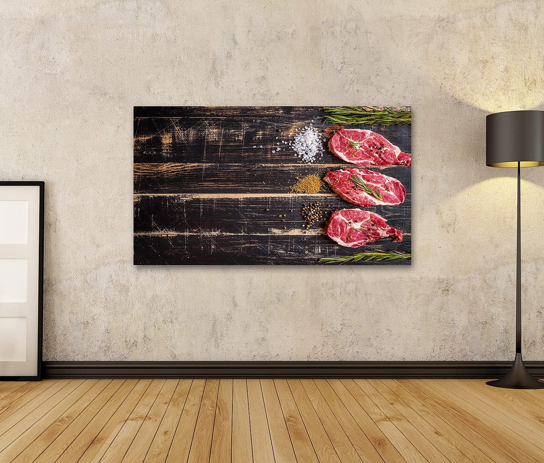 islandburner Bild auf Leinwand Rohes Fleisch Steak Gewürze Auf Dunklem Holzuntergrund Bilder Wandbil