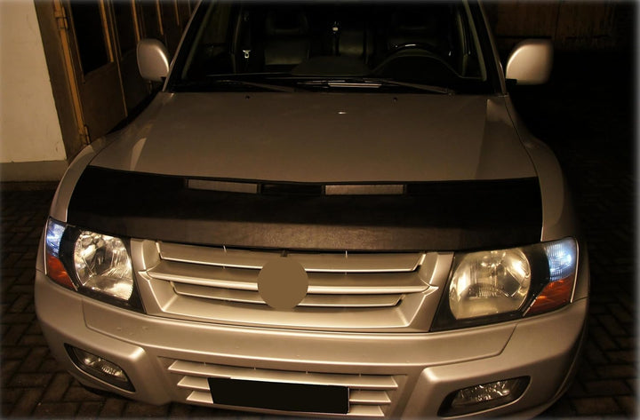 AB-00125 AUTO-BRA kompatibel mit Mitsubishi PAJERO - SHOGUN - MONTERO Bj. 1999-2006 Haubenbra Steins