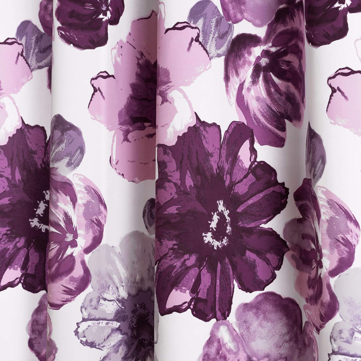 Lush Decor Leah Room Verdunkelungsvorhang für Fenster, isoliert, Blumenmuster, 132 x 240 cm, Violett
