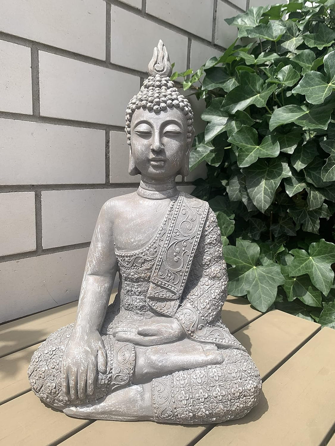 K&L Wall Art Grosse Buddhastatue Beton Grau Kunststein Buddha Feng Shui Deko Figur Garten Statue fro