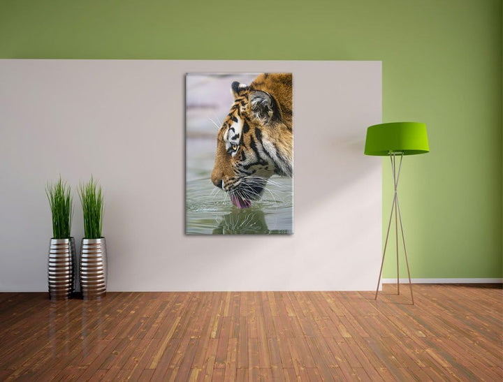 Pixxprint Tiger am Wasserloch auf Leinwand, XXL riesige Bilder fertig gerahmt mit Keilrahmen, Kunstd