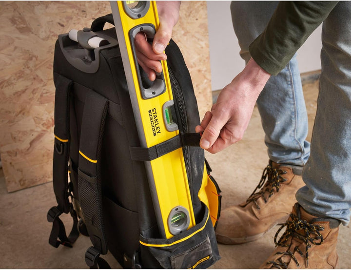 Stanley FatMax 1-79-215 Werkzeugrucksack, wasserdichter Kunststoffboden, atmungsaktive Polsterung, s