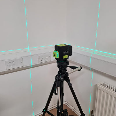 TOPWAY Kreuzlinienlaser Grün 3 x 360 Grad 3D Linienlaser 12 Linien, Selbstnivellierender Laser Level