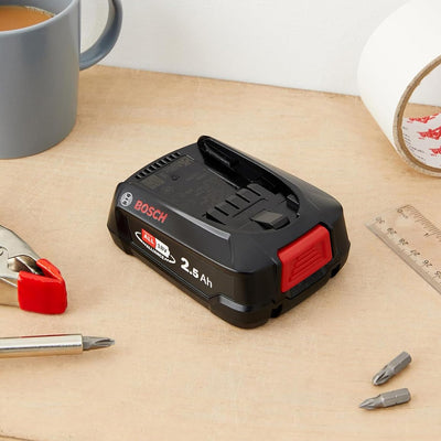 Bosch 18 Volt Ersatz Akku (2,5 Ah, kompatibel mit allen Geräten des grünen Bosch Home & Garden 18 Vo