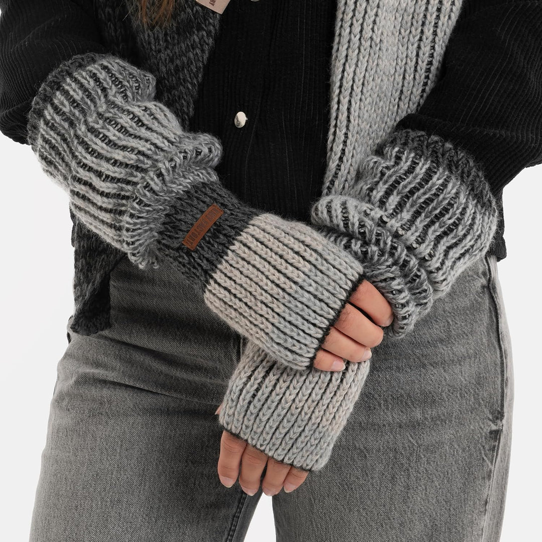 KNIT FACTORY - Remy Gestrickte Armwärmer - Winter Armstulpen - Handgelenkwärmer - Lange Handschuhe -