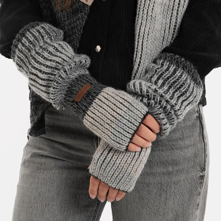 KNIT FACTORY - Remy Gestrickte Armwärmer - Winter Armstulpen - Handgelenkwärmer - Lange Handschuhe -