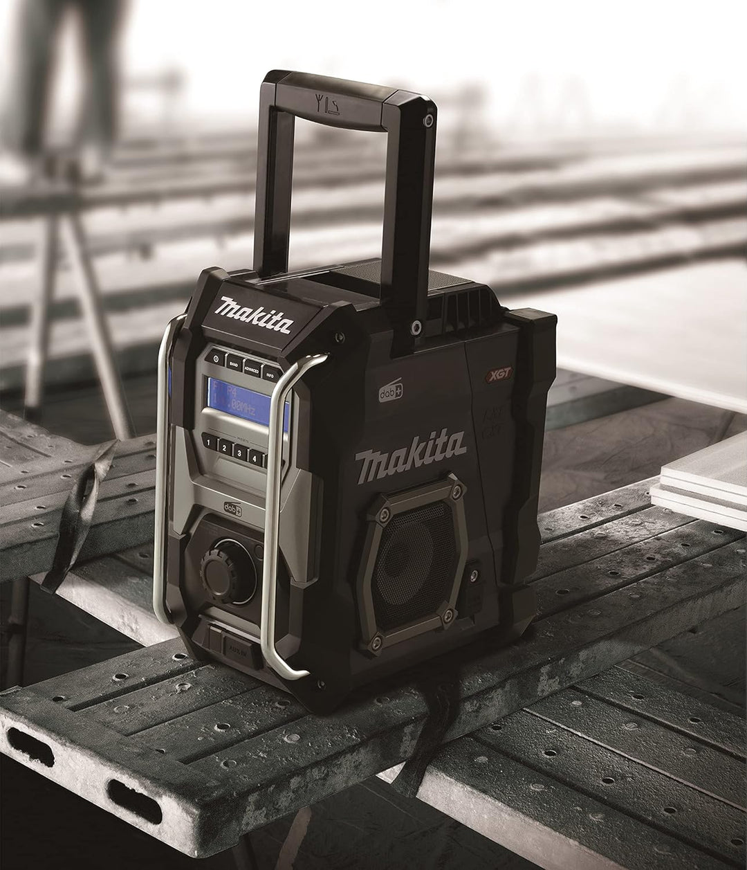 Makita MR003GZ01 Baustellen-Radio, 12 V, max. 40 V Li-Ionen-Akku, CXT/LXT/XGT DAB/DAB+, Akku und Lad