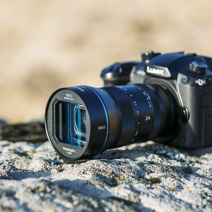 SIRUI 24 mm F2,8 1,33X Anamorphic Cine-Objektiv APS-C (M4/3-Mount) für GH5/GH6/BMPCC M4/3 Mount, M4/