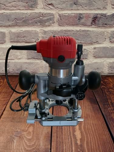 Oberfräse Kantenfräse Multifunktionsfräse HM701 710 Watt 10,000-30,000 U/min inkl. Spannzangen 6/8 m