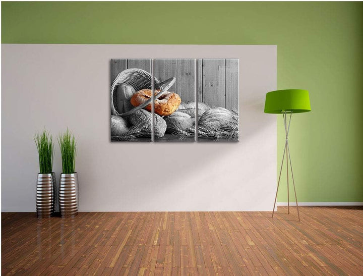 frisch gebackene Brötchen in geflochtenem Korb schwarz/weiss 3-Teiler Leinwandbild 120x80 Bild auf L