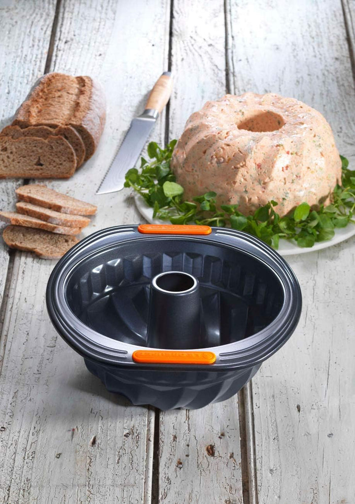 Le Creuset Antihaft Gugelhupfform, Ø 22 cm, Sauerteigbeständig, Aus Karbonstahl gefertigt, Anthrazit