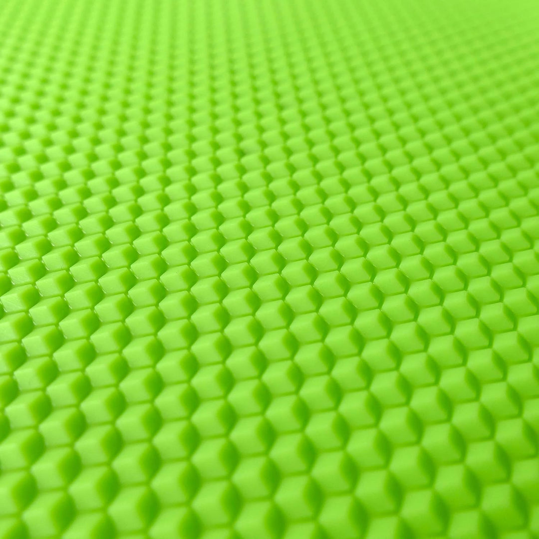 Mittelwandpresse mit Zellmass 5,1 mm. Ihre Mittelwand ist selbst individuell zuschneidbar. Stellen S