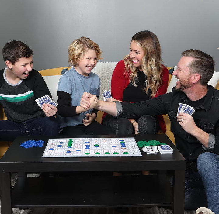 Sequenz: An Exciting Game of Strategy Weiss, Weiss