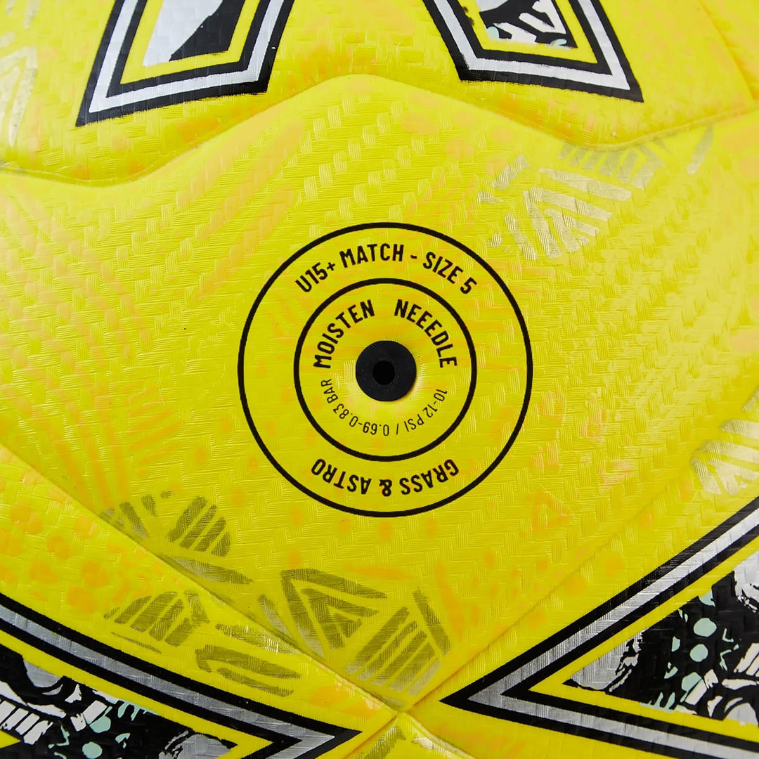 Mitre Ultimatch Fussball | verbesserte Ballkontrolle | äusserst strapazierfähig | noch mehr Präzisio