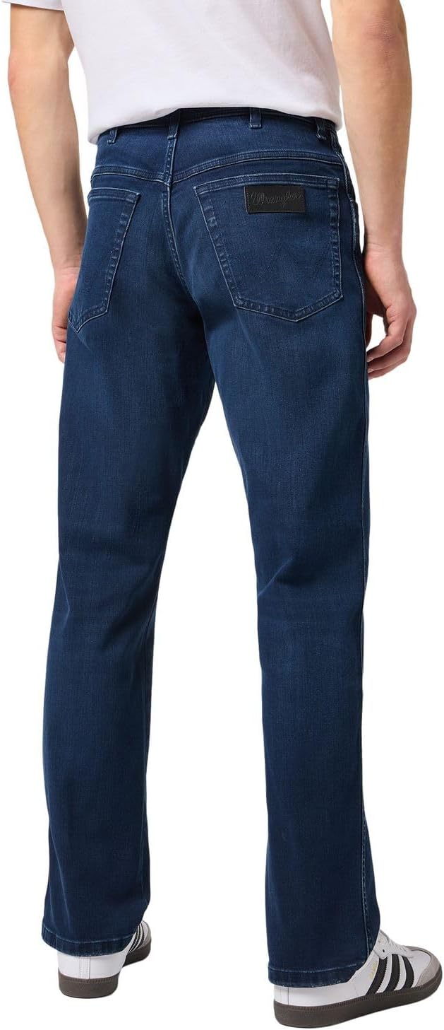 Wrangler Texas Stretch W121XU13M Herren Jeanshosen/Lang, Karotte (Tapered) 29W / 32L Arm Strong, 29W