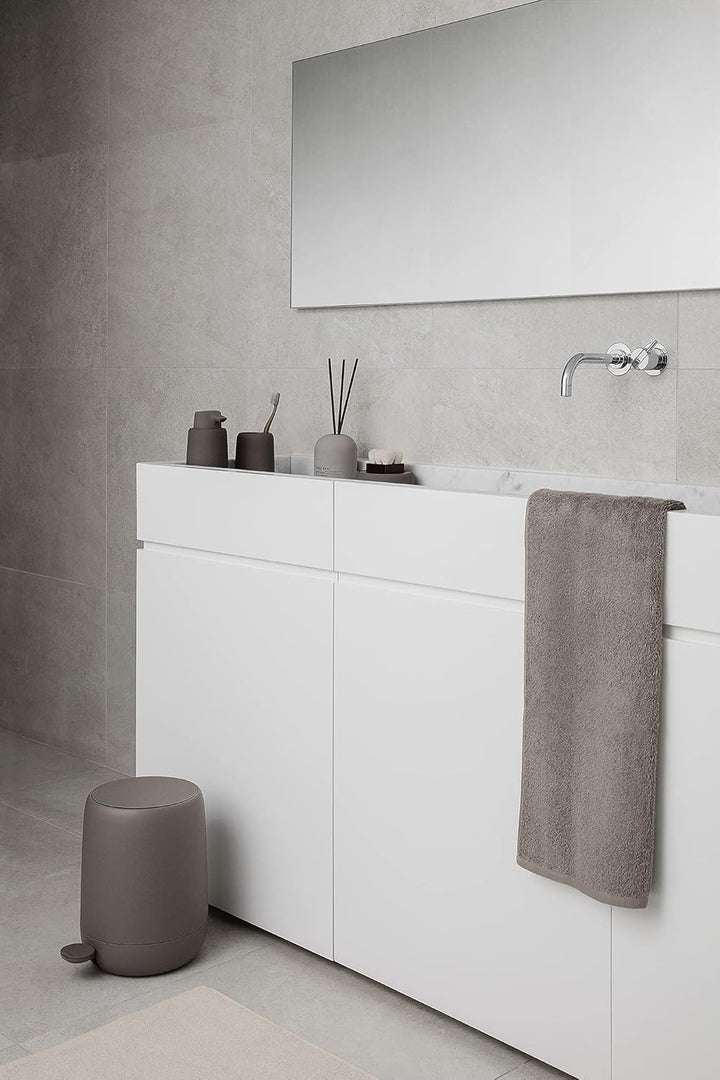 Blomus Kosmetikeimer -Sono- | Treteimer mit Soft-Close | 3L | Farbe Amber Brown | Ø20 x 25H cm | Mül