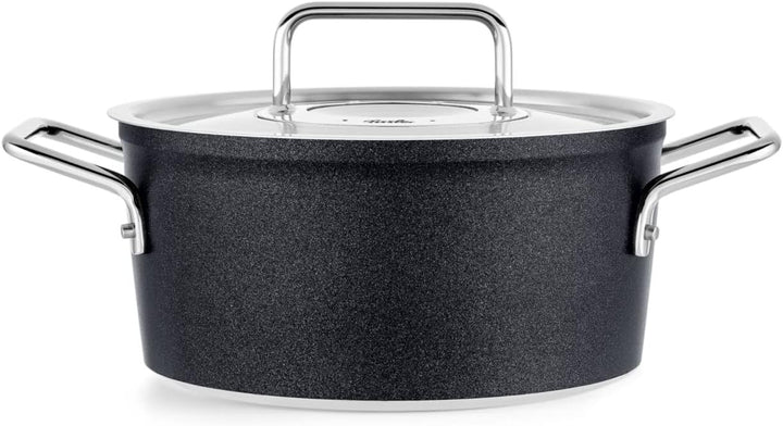 Fissler Adamant / Aluminium-Kochtopf (Ø 20 cm, 2,7L) Töpfe-beschichtet mit Metall-Deckel, antihaften