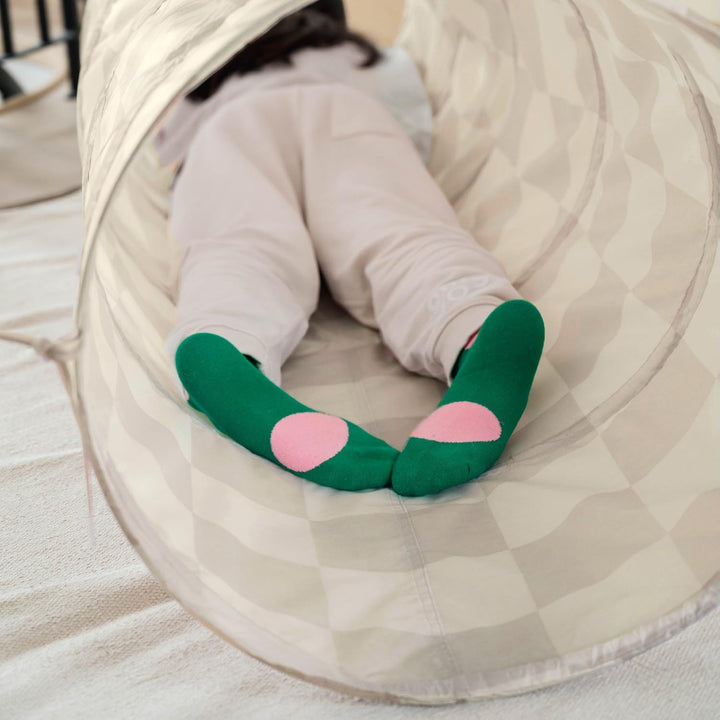 3 Sprouts - Krabbeltunnel für Kinder ab 1 Jahr – Spieltunnel Indoor & Outdoor - Schachbrett-beige, S