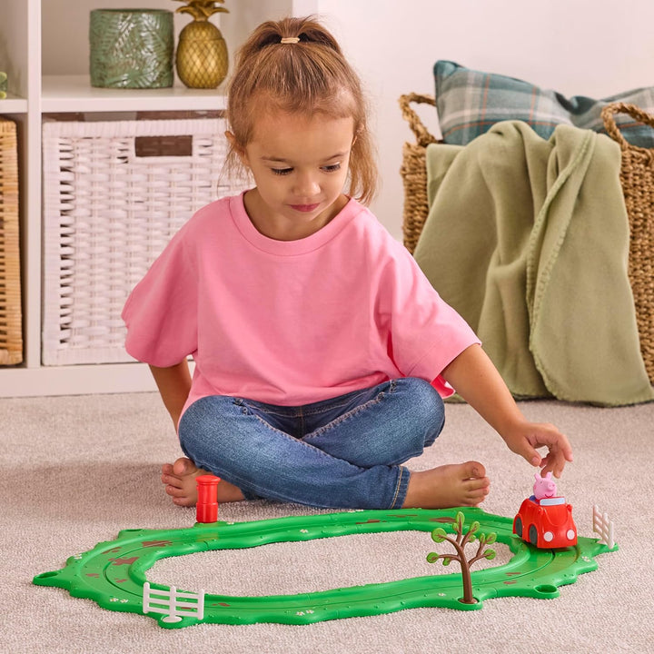 Peppa Pig Whizz Around Peppa's Kleine rote Autosatz, Motorised Vehicles, Track Toys, Pre-School-Spie