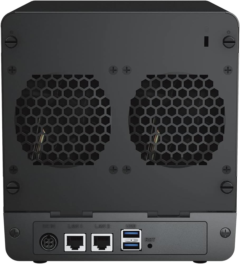 Synology DS423 Desktop-NAS-Lösung mit 24 TB und 4 Einschüben installiert mit 4 x 6 TB HAT3300-Laufwe