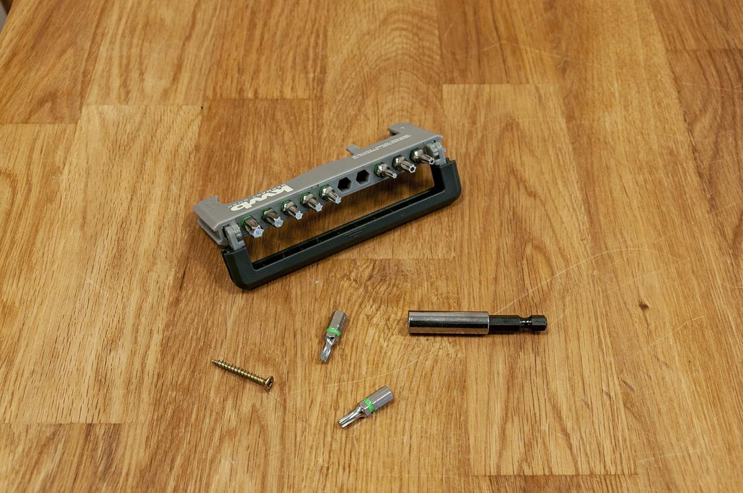 kwb Bit-Box im Taschen-Format, Torx T-10, 15, 20, 25, 30, 40 + Tamper-Torx TT-20 u. 25 inkl. Bit-Hal