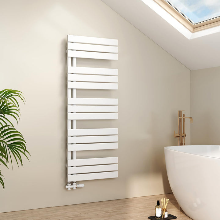 EMKE Badheizkörper Flach 1320x500 mm, Handtuchheizkörper mit Seitenanschluss, Effizienter Handtuchwä