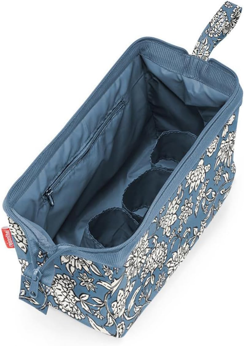 reisenthel travelcosmetic - Starke robuste und praktische Reisekosmetiktasche, Handschlaufe, wassera