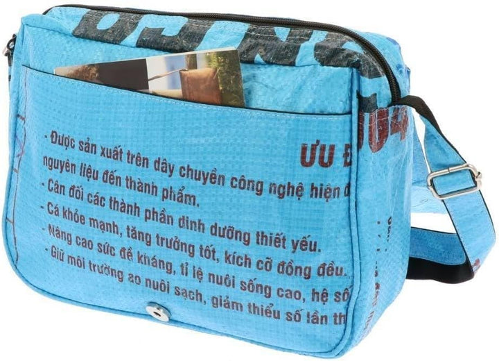 More Than Hip Qinisa Messenger Bag - Kleine Umhängetasche Damen aus Recycelten Zementsäcke Leichte S