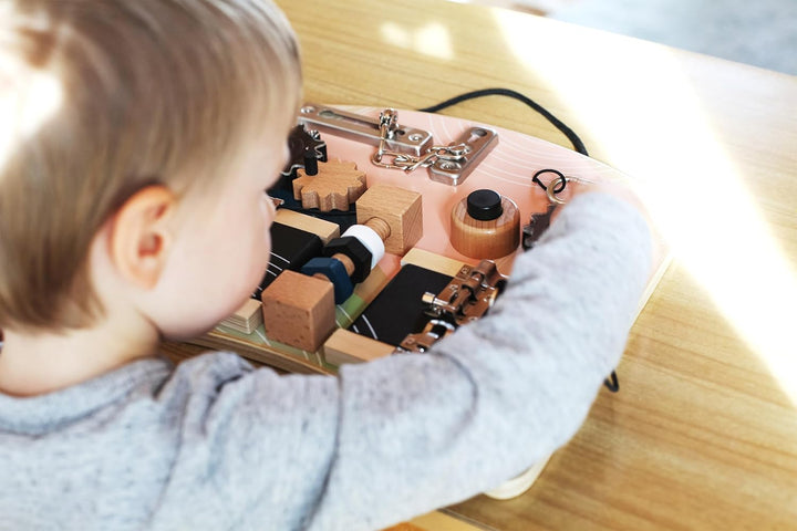 small foot Motorikbrett Schlösser und Rotation, Spiel- und Motorikspass für Kinder ab 3 Jahren, Moto