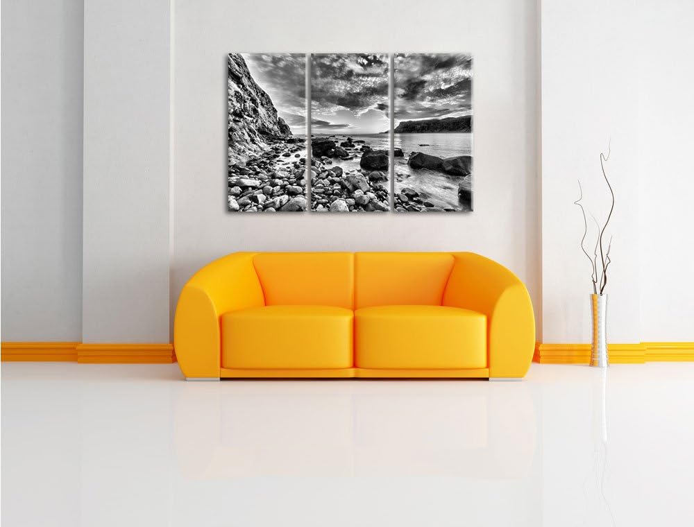 Pixxprint Monocrome, Felsen am Strand 3-Teiler Leinwandbild 120x80 Bild auf Leinwand