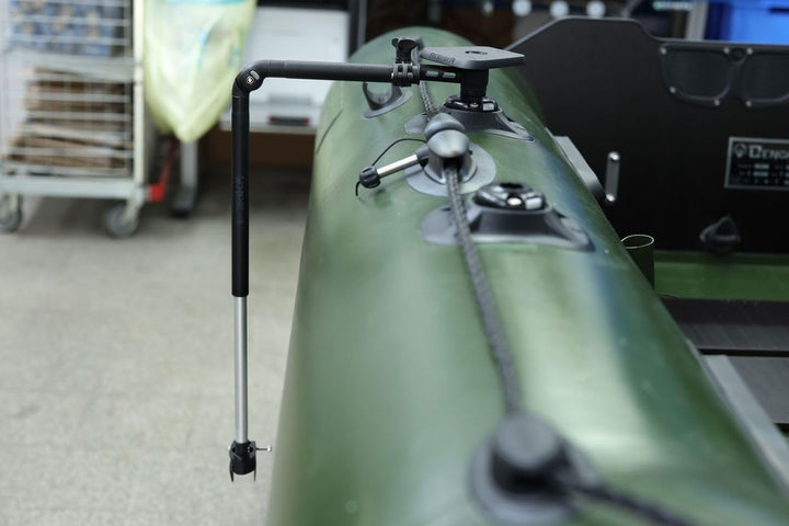 Railblaza kompatible Echolothalterung mit Teleskop Geberstange und Plattform, Farbe:schwarz, Schwarz