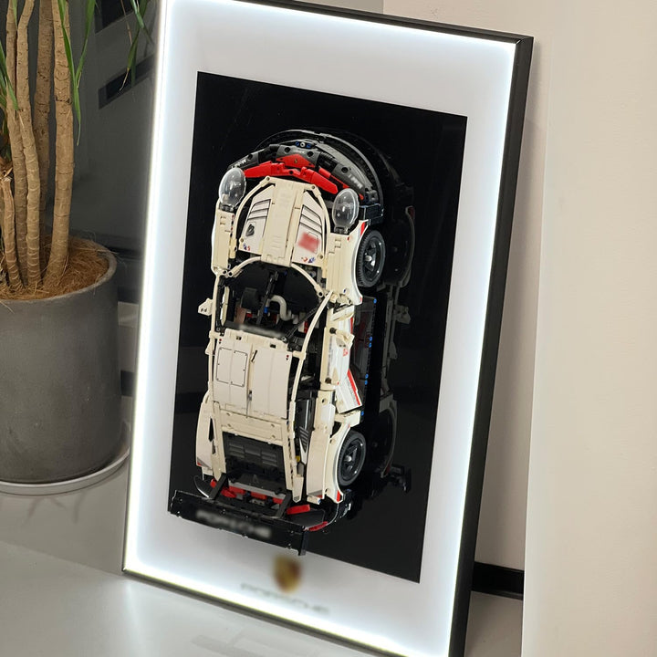 iLuane Display Wallboard für Lego Technic Porsche 911 RSR 42096 Rennwagen mit LED-Lichtern, Erwachse