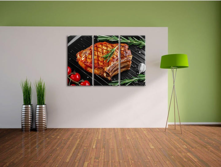 Pixxprint Rumpsteak auf Grill als Leinwandbild/Grösse: 3 Teilig (120x80) cm/Wandbild/Kunstdruck/fert