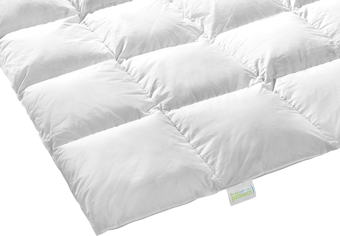 Bodyprotect leichte Daunendecke, Sommerdecke 100% neuen Daunen (60%) &amp; Federn (40%), Kassettendecke,