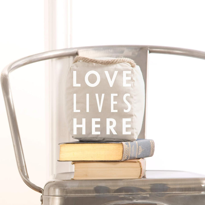 Pavilion Gift Company 72153 Love Lives Here Tür Stopper, 5 von 6, 72153