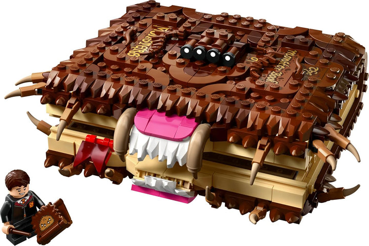 LEGO Harry Potter Beissendes Monsterbuch der Monster – Interaktives Spielzeug mit Rückziehmotor und