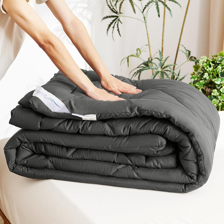 WAVVE Bettdecke 240x220 cm Ganzjahresdecke 4 Jahreszeiten, Steppdecke 300gsm Mikrofaser 220x240, Sup