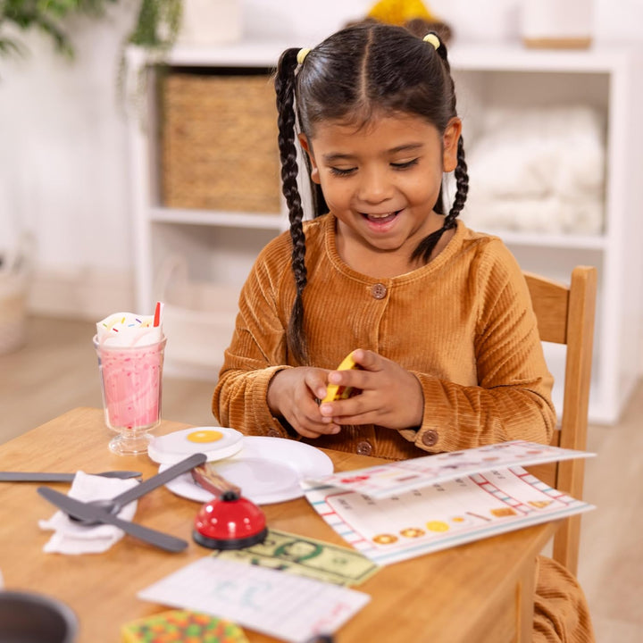 Melissa & Doug Star Diner Restaurant Play Set | Pretend Play | Play Set | 3+ | Gift for Boy or Girl,