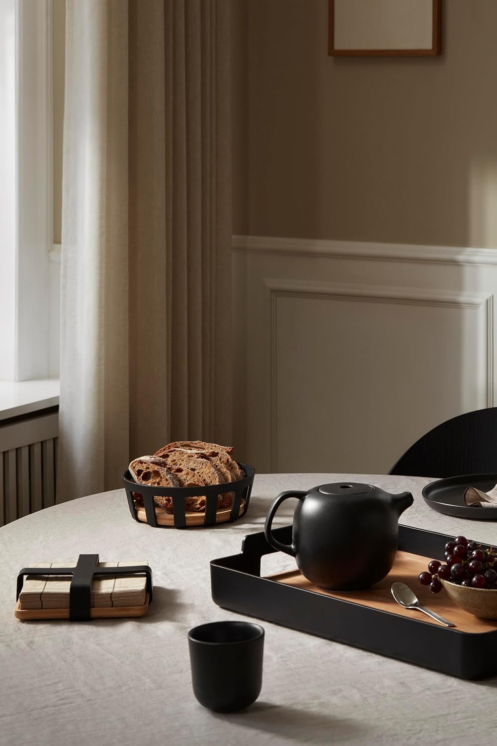Eva Solo | Nordic Kitchen Serviettenhalter | Bewahren Sie Servietten gesammelt an einem Ort auf | Bl