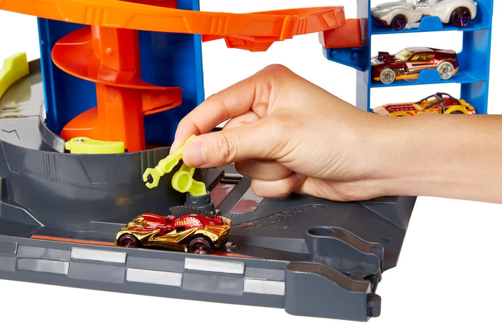 Hot Wheels GTT95 - City Power-Parkgarage Spielset mit Aufzug, für 60+ Fahrzeuge, mit 1 Hot Wheels Fa
