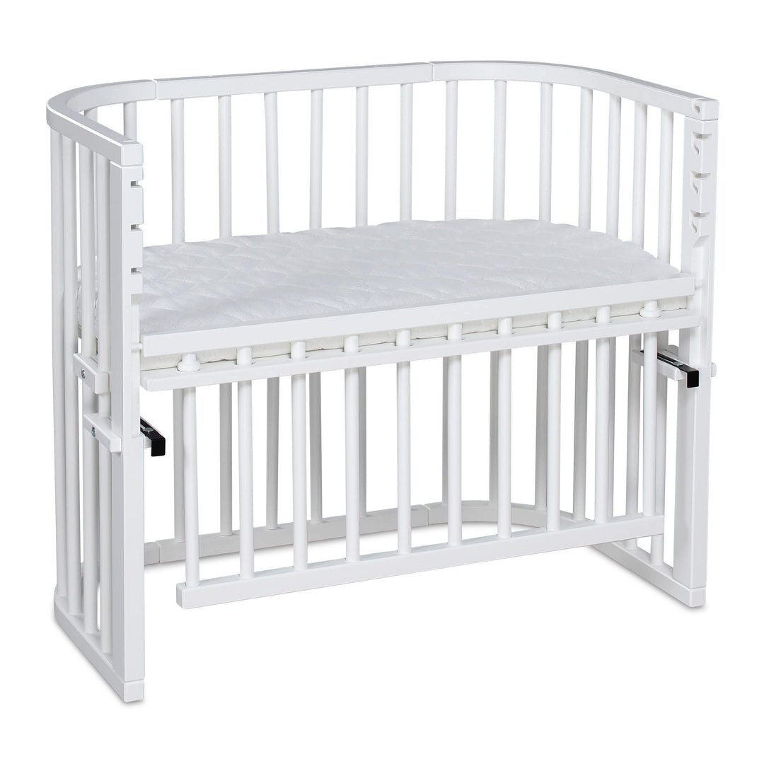 babybay Maxi Comfort Plus Beistellbett, weiss lackiert mit Matratze Classic Cotton Soft Weiss Lackie