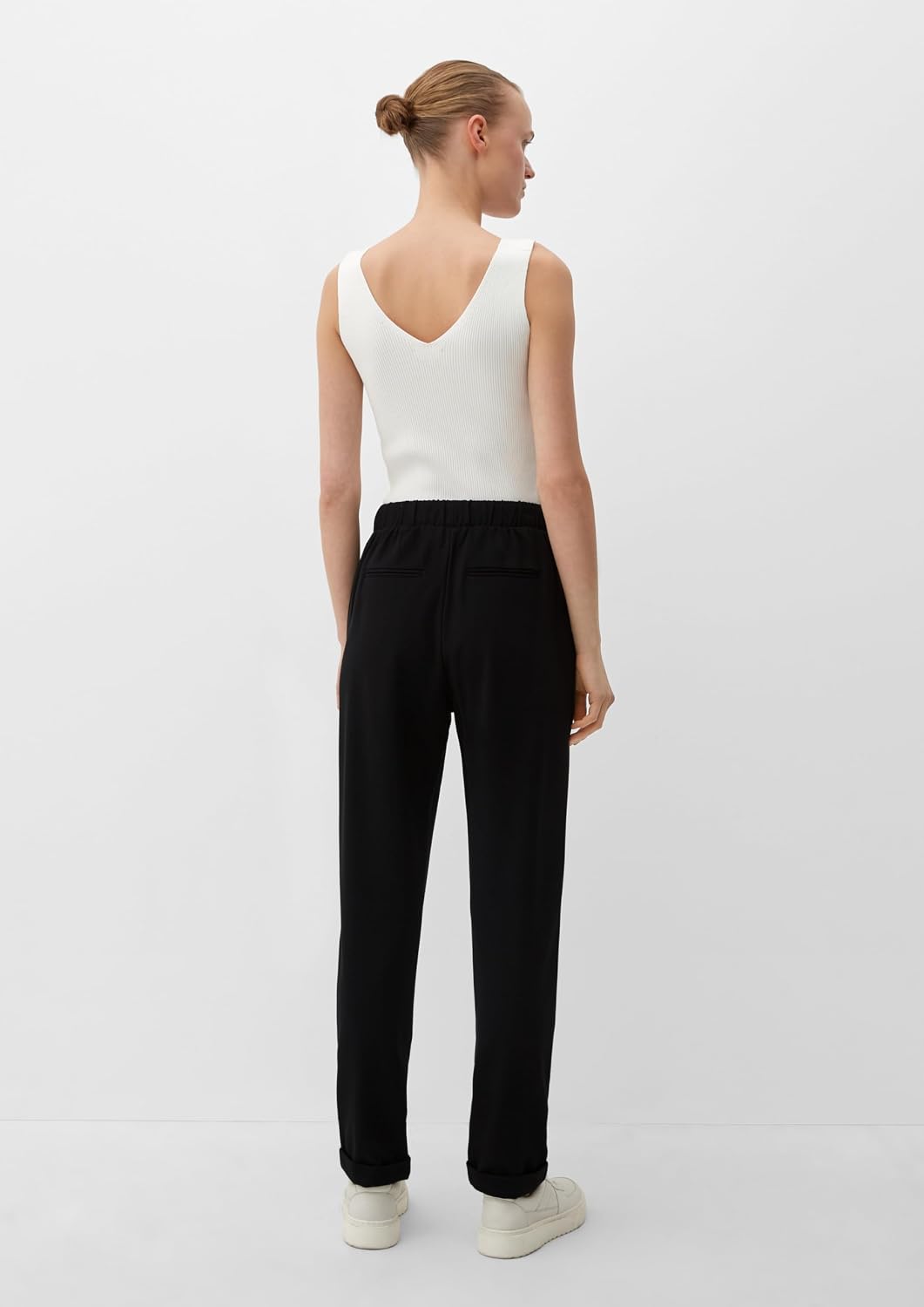 s.Oliver Damen Hose 7/8, Jogpant 42 Schwarz, 42 Schwarz