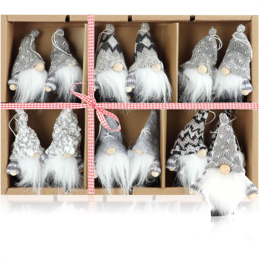 com-four® 12x Premium Weihnachtsbaum-Anhänger Wichtel - Wichtelfiguren-Anhänger als Geschenkanhänger