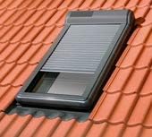 Fakro Sparpaket Dachfenster PTP-V U3 mit Solar Rollladen ARZ Solar und Eindeckrahmen (66 x 118, Eind