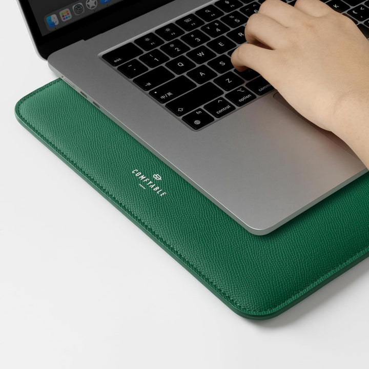 Comfyable Laptop Sleeve 14 Zoll Präzise Kompatibel mit MacBook Pro M4 M3 M2 M1 Pro/Max 2024 Echt Led