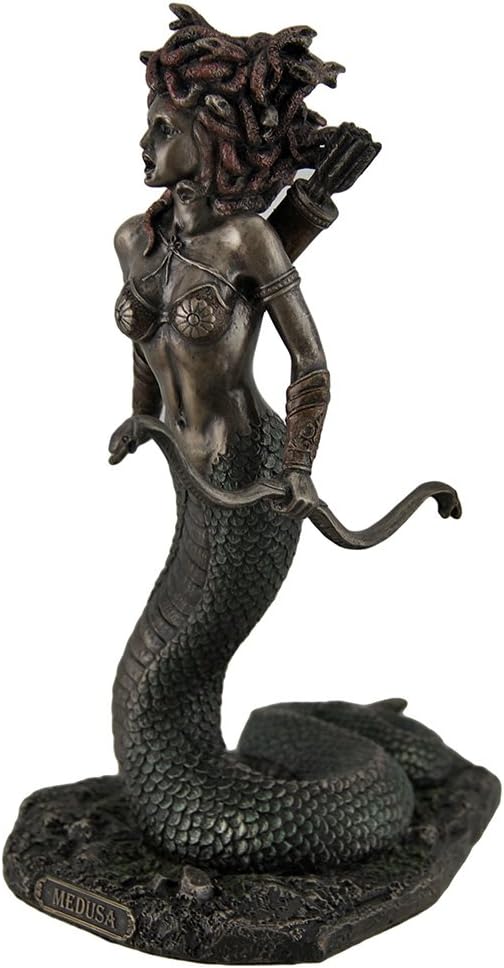 Medusa Griechisch Gorgone Schlange Monster hält Schleife sehr detaillierte Statue