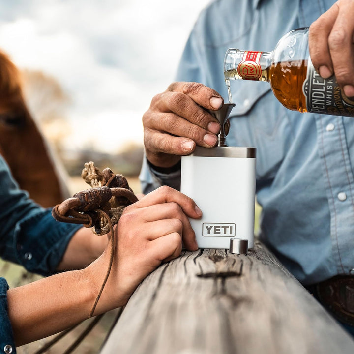 YETI Rambler Flachmann, Navy, 7 oz (207 ml), Navy