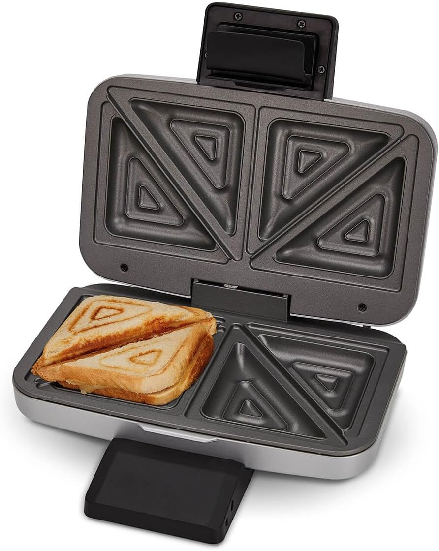 Cloer 6259 Sandwichmaker, 900 W für 2 diagonal geteilte Toasts, American Toasts, XXL Füllungen Silbe