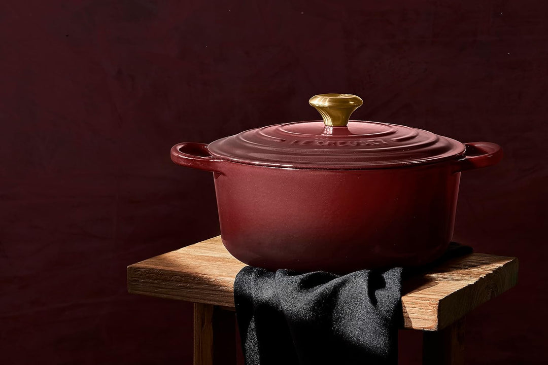 Le Creuset Signature Roaster Round 26cm Rhone (21177269494441) Black 5.5 Qt, Black 5.5 Qt