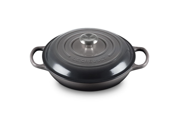 Le Creuset Signature Gusseisen Gourmet-Profitopf, Rund, Ø 26 cm, 2,2 l, Für alle Herdarten inkl. Ind